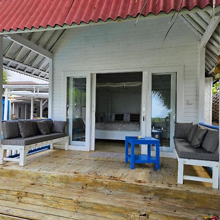 Villa Waru นูซาเลมโบงัน ภายนอก รูปภาพ