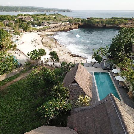 Villa Waru นูซาเลมโบงัน ภายนอก รูปภาพ