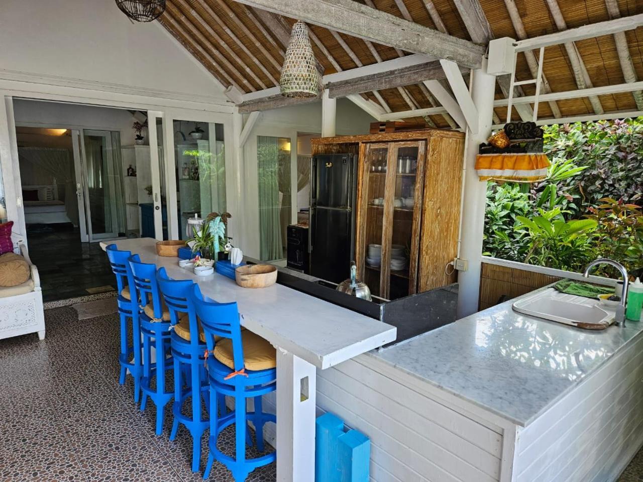 Villa Waru นูซาเลมโบงัน ภายนอก รูปภาพ